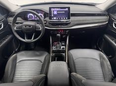 JEEP COMMANDER 2.0 TD380 TURBO DIESEL LIMITED AT9 2022/2023 BETIOLO NOVOS E SEMINOVOS LAJEADO / Carros no Vale