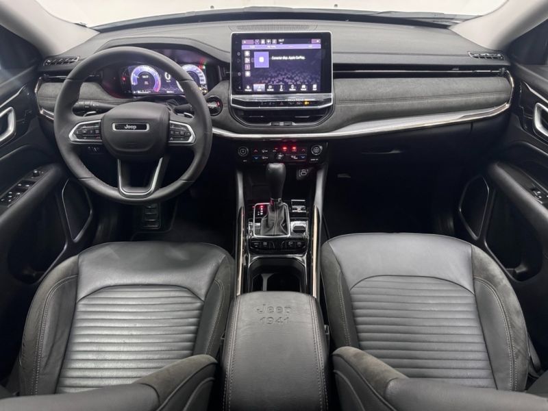 JEEP COMMANDER 2.0 TD380 TURBO DIESEL LIMITED AT9 2022/2023 BETIOLO NOVOS E SEMINOVOS LAJEADO / Carros no Vale