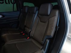 JEEP COMMANDER 2.0 TD380 TURBO DIESEL OVERLAND AT9 2022/2023 BETIOLO NOVOS E SEMINOVOS LAJEADO / Carros no Vale