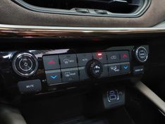 JEEP COMMANDER 2.0 TD380 TURBO DIESEL OVERLAND AT9 2022/2023 BETIOLO NOVOS E SEMINOVOS LAJEADO / Carros no Vale