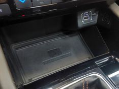 JEEP COMMANDER 2.0 TD380 TURBO DIESEL OVERLAND AT9 2021/2022 BETIOLO NOVOS E SEMINOVOS LAJEADO / Carros no Vale