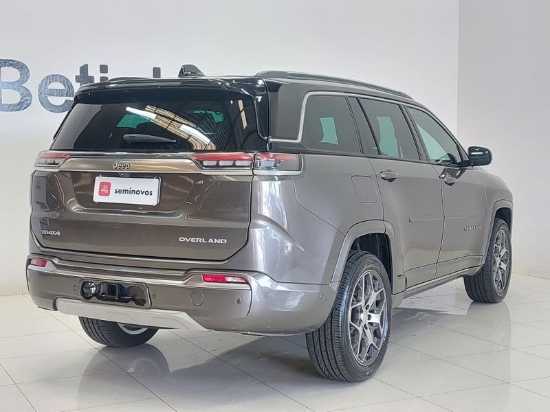 JEEP COMMANDER 2.0 TD380 TURBO DIESEL OVERLAND AT9 2021/2022 BETIOLO NOVOS E SEMINOVOS LAJEADO / Carros no Vale
