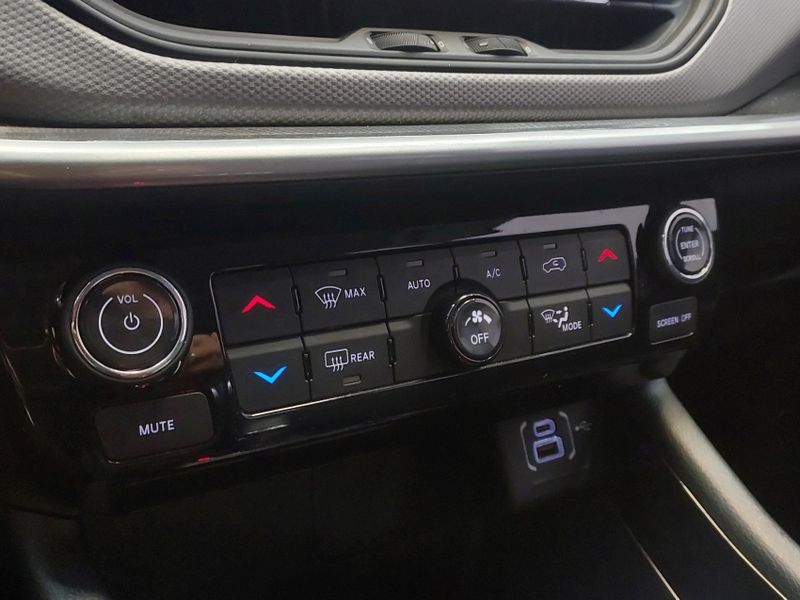 JEEP COMPASS 1.3 T270 TURBO FLEX LONGITUDE AT6 2023/2023 BETIOLO NOVOS E SEMINOVOS LAJEADO / Carros no Vale