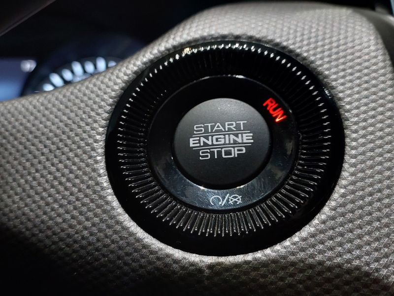 JEEP COMPASS 1.3 T270 TURBO FLEX LONGITUDE AT6 2022/2022 BETIOLO NOVOS E SEMINOVOS LAJEADO / Carros no Vale JEEP COMPASS 1.3 T270 TURBO FLEX LONGITUDE AT6 2022/2022 BETIOLO NOVOS E SEMINOVOS LAJEADO / Carros no Vale