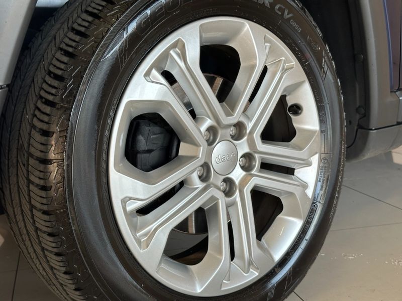 JEEP COMPASS 1.3 T270 TURBO FLEX LONGITUDE AT6 2022/2022 BETIOLO NOVOS E SEMINOVOS LAJEADO / Carros no Vale