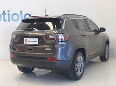 JEEP COMPASS 1.3 T270 TURBO FLEX LONGITUDE AT6 2023/2023 BETIOLO NOVOS E SEMINOVOS LAJEADO / Carros no Vale