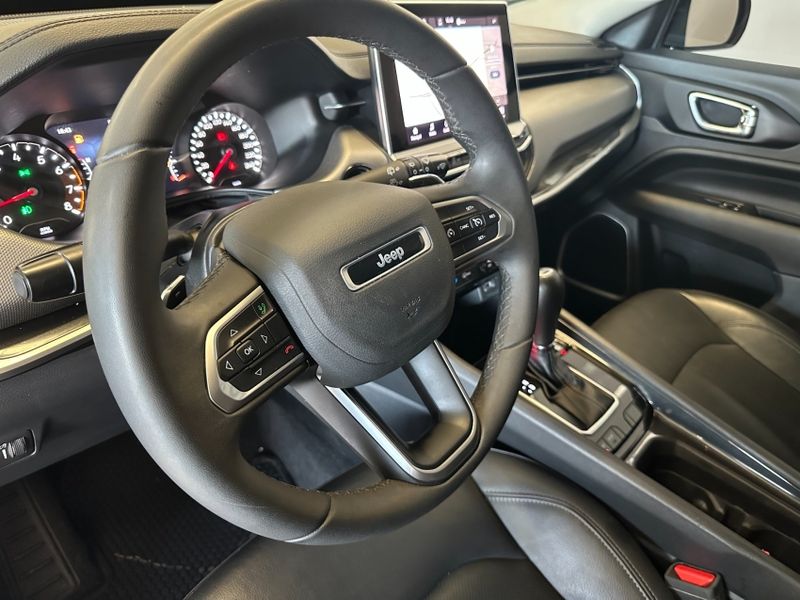 JEEP COMPASS 1.3 T270 TURBO FLEX LONGITUDE AT6 2022/2022 BETIOLO NOVOS E SEMINOVOS LAJEADO / Carros no Vale