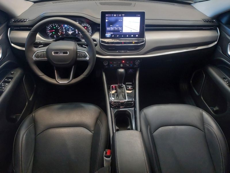 JEEP COMPASS 1.3 T270 TURBO FLEX LONGITUDE AT6 2023/2023 BETIOLO NOVOS E SEMINOVOS LAJEADO / Carros no Vale