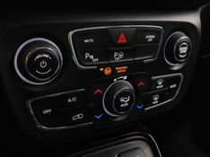 JEEP COMPASS 2.0 16V FLEX LONGITUDE AUTOMÁTICO 2020/2021 BETIOLO NOVOS E SEMINOVOS LAJEADO / Carros no Vale