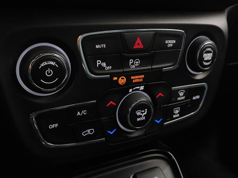 JEEP COMPASS 2.0 16V FLEX LONGITUDE AUTOMÁTICO 2020/2021 BETIOLO NOVOS E SEMINOVOS LAJEADO / Carros no Vale