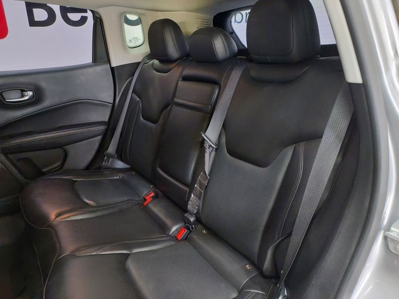 JEEP COMPASS 2.0 16V FLEX LONGITUDE AUTOMÁTICO 2020/2021 BETIOLO NOVOS E SEMINOVOS LAJEADO / Carros no Vale