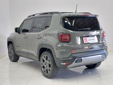 JEEP RENEGADE 1.3 T270 TURBO FLEX S 4X4 AT9 2022/2023 BETIOLO NOVOS E SEMINOVOS LAJEADO / Carros no Vale