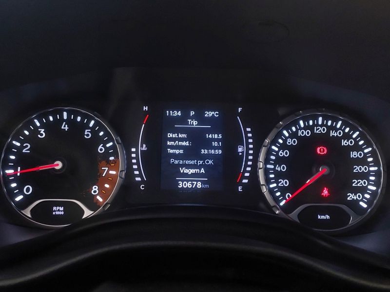 JEEP RENEGADE 1.8 16V FLEX LONGITUDE 4P AUTOMÁTICO 2021/2021 BETIOLO NOVOS E SEMINOVOS LAJEADO / Carros no Vale