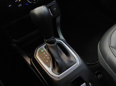 JEEP RENEGADE 1.8 16V FLEX LONGITUDE 4P AUTOMÁTICO 2021/2021 BETIOLO NOVOS E SEMINOVOS LAJEADO / Carros no Vale
