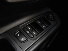 JEEP RENEGADE 1.8 16V FLEX LONGITUDE 4P AUTOMÁTICO 2021/2021 BETIOLO NOVOS E SEMINOVOS LAJEADO / Carros no Vale