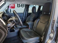 JEEP RENEGADE 1.8 16V FLEX LONGITUDE 4P AUTOMÁTICO 2021/2021 BETIOLO NOVOS E SEMINOVOS LAJEADO / Carros no Vale