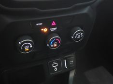 JEEP RENEGADE 1.8 16V FLEX SPORT 4P AUTOMÁTICO 2021/2021 BETIOLO NOVOS E SEMINOVOS LAJEADO / Carros no Vale