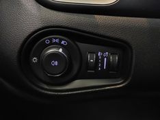 JEEP RENEGADE 1.8 16V FLEX SPORT 4P AUTOMÁTICO 2021/2021 BETIOLO NOVOS E SEMINOVOS LAJEADO / Carros no Vale