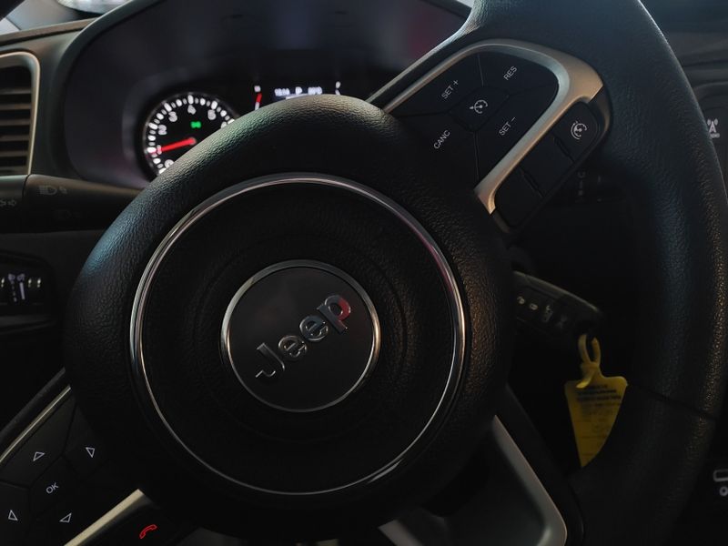 JEEP RENEGADE 1.8 16V FLEX SPORT 4P AUTOMÁTICO 2021/2021 BETIOLO NOVOS E SEMINOVOS LAJEADO / Carros no Vale