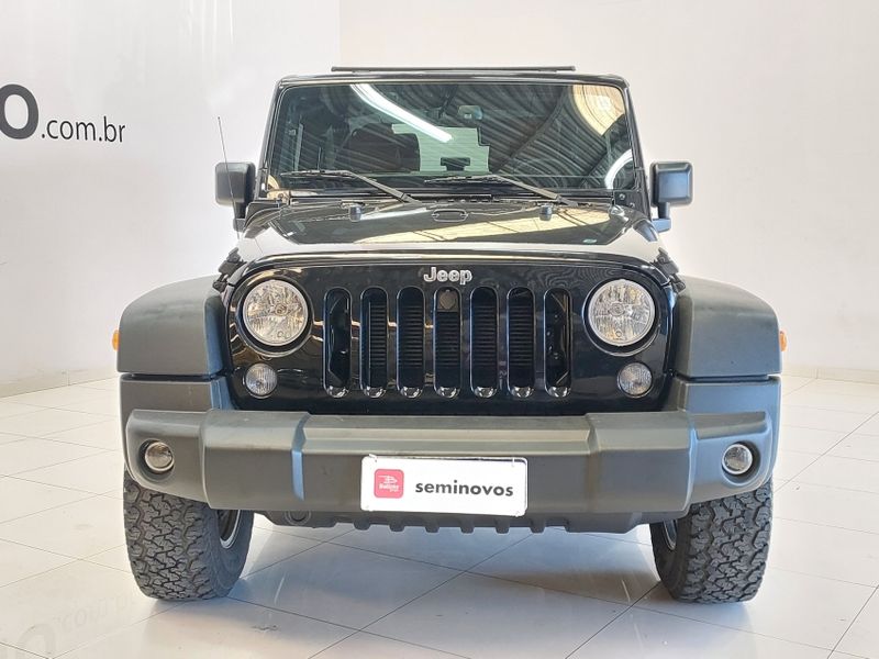 JEEP WRANGLER 3.6 SPORT 4X4 V6 12V GASOLINA 2P AUTOMÁTICO 2015/2015 BETIOLO NOVOS E SEMINOVOS LAJEADO / Carros no Vale