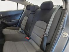 KIA CERATO 1.6 SX 16V FLEX 4P AUTOMÁTICO 2018/2019 BETIOLO NOVOS E SEMINOVOS LAJEADO / Carros no Vale