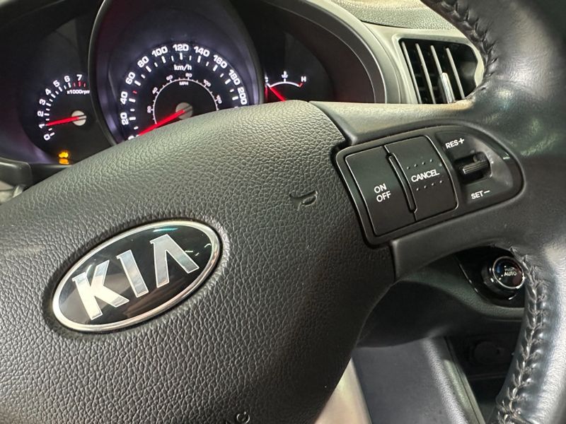 KIA SPORTAGE 2.0 EX 4X2 16V FLEX 4P AUTOMÁTICO 2013/2014 BETIOLO NOVOS E SEMINOVOS LAJEADO / Carros no Vale