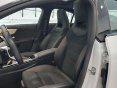 Mercedes-Benz CLA 200 1.3 MHEV 7G-DCT 2023/2024 BETIOLO NOVOS E SEMINOVOS LAJEADO / Carros no Vale