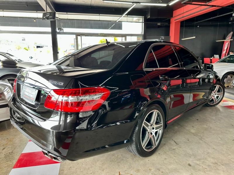 Mercedes-Benz E 63 AMG 6.2 SEDAN V8 32V GASOLINA 4P AUTOMÁTICO 2009/2010 CASTELLAN E TOMAZONI MOTORS CAXIAS DO SUL / Carros no Vale