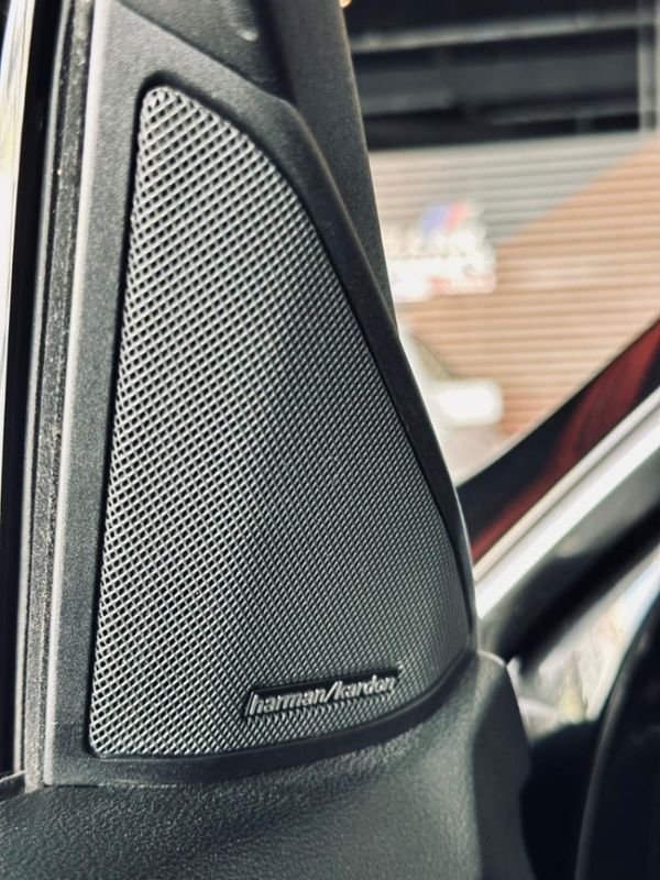 Mercedes-Benz E 63 AMG 6.2 SEDAN V8 32V GASOLINA 4P AUTOMÁTICO 2009/2010 CASTELLAN E TOMAZONI MOTORS CAXIAS DO SUL / Carros no Vale