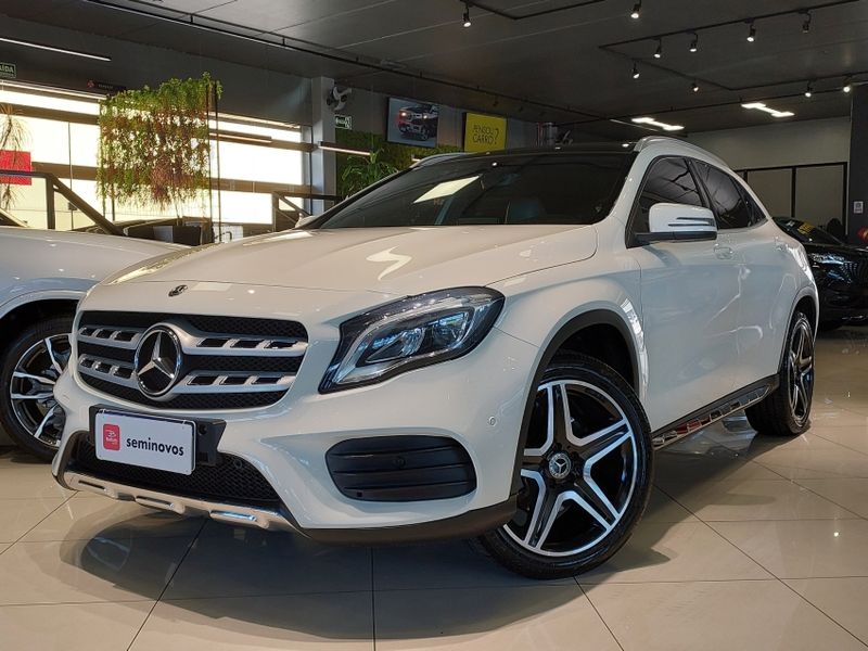 Mercedes-Benz GLA 250 2.0 CGI GASOLINA SPORT 7G-DCT 2018/2018 BETIOLO NOVOS E SEMINOVOS LAJEADO / Carros no Vale Mercedes-Benz GLA 250 2.0 CGI GASOLINA SPORT 7G-DCT 2018/2018 BETIOLO NOVOS E SEMINOVOS LAJEADO / Carros no Vale