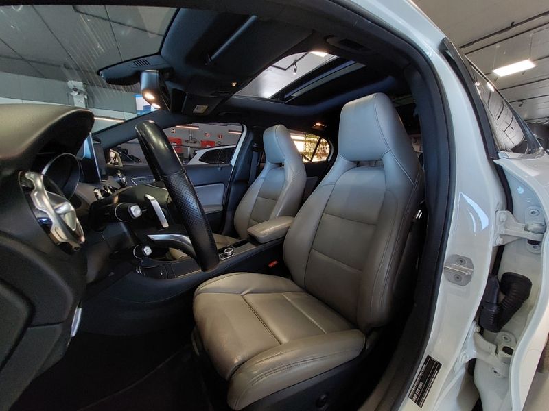 Mercedes-Benz GLA 250 2.0 CGI GASOLINA SPORT 7G-DCT 2018/2018 BETIOLO NOVOS E SEMINOVOS LAJEADO / Carros no Vale Mercedes-Benz GLA 250 2.0 CGI GASOLINA SPORT 7G-DCT 2018/2018 BETIOLO NOVOS E SEMINOVOS LAJEADO / Carros no Vale