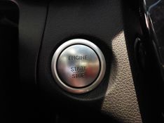 Mercedes-Benz GLC 250 2.0 CGI GASOLINA 4MATIC 9G-TRONIC 2017/2017 BETIOLO NOVOS E SEMINOVOS LAJEADO / Carros no Vale