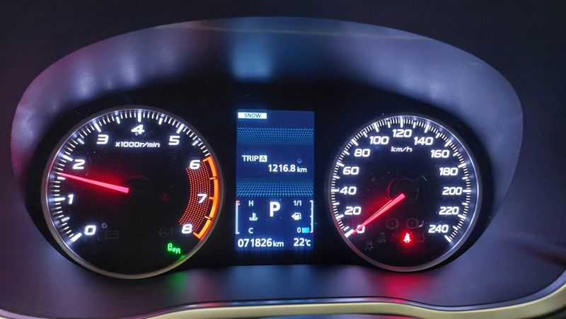 Mitsubishi ECLIPSE CROSS 1.5 MIVEC TURBO GASOLINA HPE-S AWD CVT 2019/2020 BETIOLO NOVOS E SEMINOVOS LAJEADO / Carros no Vale