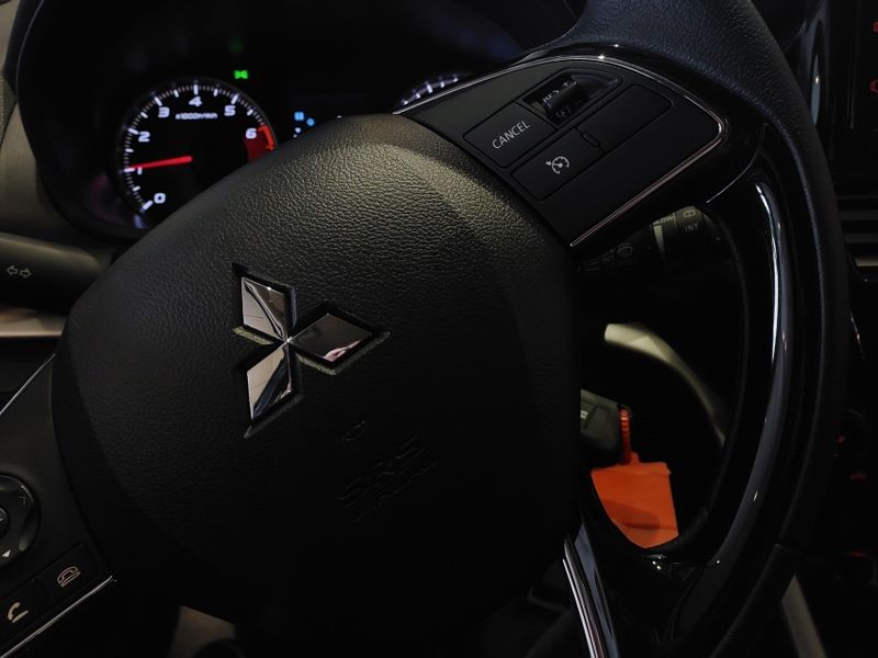 Mitsubishi ECLIPSE CROSS 1.5 MIVEC TURBO GASOLINA RUSH CVT 2025/2025 BETIOLO NOVOS E SEMINOVOS LAJEADO / Carros no Vale