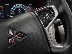 Mitsubishi PAJERO SPORT 2.4 16V MIVEC TURBO DIESEL HPE-S AWD AUTOMÁTICO 2022/2023 BETIOLO NOVOS E SEMINOVOS LAJEADO / Carros no Vale