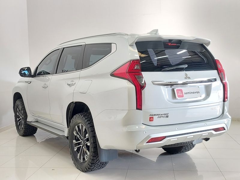 Mitsubishi PAJERO SPORT 2.4 16V MIVEC TURBO DIESEL HPE-S AWD AUTOMÁTICO 2022/2023 BETIOLO NOVOS E SEMINOVOS LAJEADO / Carros no Vale Mitsubishi PAJERO SPORT 2.4 16V MIVEC TURBO DIESEL HPE-S AWD AUTOMÁTICO 2022/2023 BETIOLO NOVOS E SEMINOVOS LAJEADO / Carros no Vale