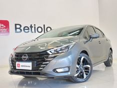 Nissan VERSA 1.6 16V FLEX EXCLUSIVE XTRONIC 2024/2025 BETIOLO NOVOS E SEMINOVOS LAJEADO / Carros no Vale