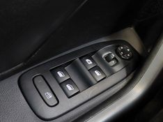 Peugeot 2008 1.6 16V THP FLEX GRIFFE 4P AUTOMÁTICO 2022/2023 BETIOLO NOVOS E SEMINOVOS LAJEADO / Carros no Vale