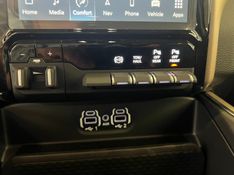 Ram 2500 6.7 I6 TURBO DIESEL LARAMIE CD 4X4 AUTOMÁTICO 2024/2024 BETIOLO NOVOS E SEMINOVOS LAJEADO / Carros no Vale