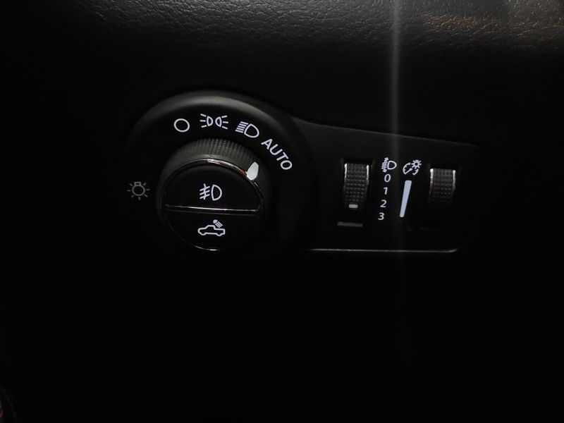 Ram RAMPAGE 2.0 HURRICANE 4 TURBO GASOLINA R/T 4X4 AUTOMÁTICO 2023/2024 BETIOLO NOVOS E SEMINOVOS LAJEADO / Carros no Vale