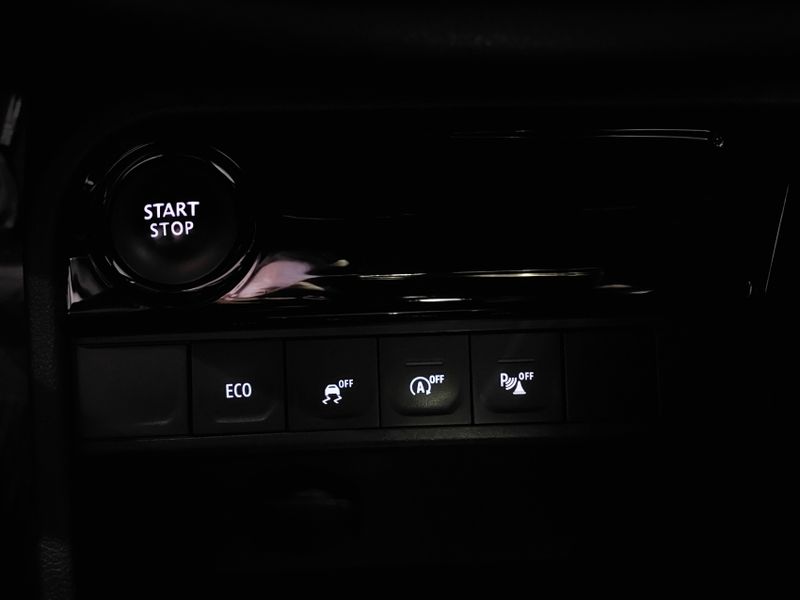 Renault CAPTUR 1.3 TCE FLEX ZEN X-TRONIC 2021/2022 BETIOLO NOVOS E SEMINOVOS LAJEADO / Carros no Vale Renault CAPTUR 1.3 TCE FLEX ZEN X-TRONIC 2021/2022 BETIOLO NOVOS E SEMINOVOS LAJEADO / Carros no Vale