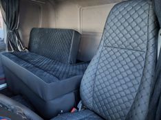 Scania R 440 A 4X2 2013/2014 BETIOLO NOVOS E SEMINOVOS LAJEADO / Carros no Vale