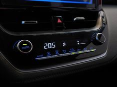 Toyota COROLLA 2.0 VVT-IE FLEX XEI DIRECT SHIFT 2022/2023 BETIOLO NOVOS E SEMINOVOS LAJEADO / Carros no Vale