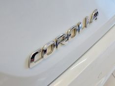 Toyota COROLLA 2.0 VVT-IE FLEX XEI DIRECT SHIFT 2022/2023 BETIOLO NOVOS E SEMINOVOS LAJEADO / Carros no Vale