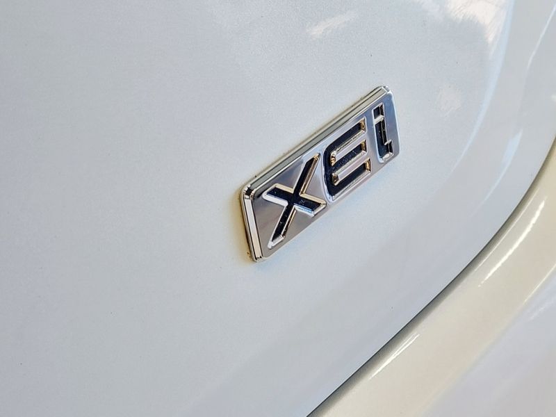 Toyota COROLLA 2.0 VVT-IE FLEX XEI DIRECT SHIFT 2022/2023 BETIOLO NOVOS E SEMINOVOS LAJEADO / Carros no Vale Toyota COROLLA 2.0 VVT-IE FLEX XEI DIRECT SHIFT 2022/2023 BETIOLO NOVOS E SEMINOVOS LAJEADO / Carros no Vale