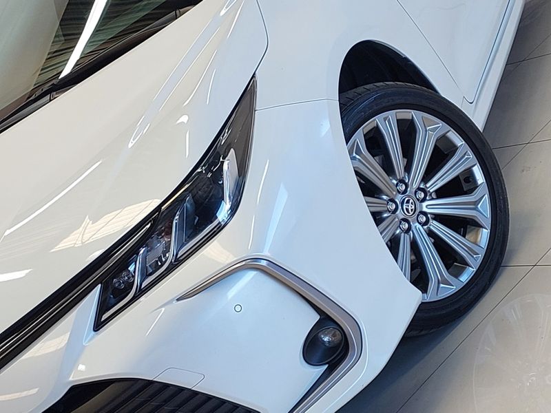 Toyota COROLLA 2.0 VVT-IE FLEX XEI DIRECT SHIFT 2022/2023 BETIOLO NOVOS E SEMINOVOS LAJEADO / Carros no Vale Toyota COROLLA 2.0 VVT-IE FLEX XEI DIRECT SHIFT 2022/2023 BETIOLO NOVOS E SEMINOVOS LAJEADO / Carros no Vale