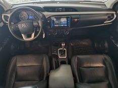 Toyota HILUX 2.8 SR 4X4 CD 16V DIESEL 4P AUTOMÁTICO 2016/2016 BETIOLO NOVOS E SEMINOVOS LAJEADO / Carros no Vale