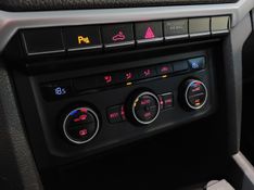 Volkswagen AMAROK 3.0 V6 TDI DIESEL HIGHLINE CD 4MOTION AUTOMÁTICO 2019/2019 BETIOLO NOVOS E SEMINOVOS LAJEADO / Carros no Vale