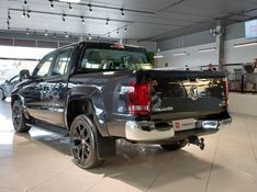 Volkswagen AMAROK 3.0 V6 TDI DIESEL HIGHLINE CD 4MOTION AUTOMÁTICO 2019/2019 BETIOLO NOVOS E SEMINOVOS LAJEADO / Carros no Vale