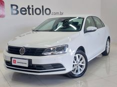 Volkswagen JETTA 2.0 TRENDLINE FLEX 4P TIPTRONIC 2015/2016 BETIOLO NOVOS E SEMINOVOS LAJEADO / Carros no Vale